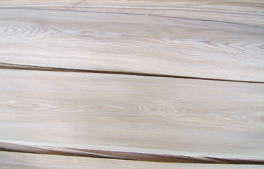 फर्नीचर के लिए प्राकृतिक रूस सफेद ऐश लकड़ी लिबास प्लाईवुड क्राउन कट